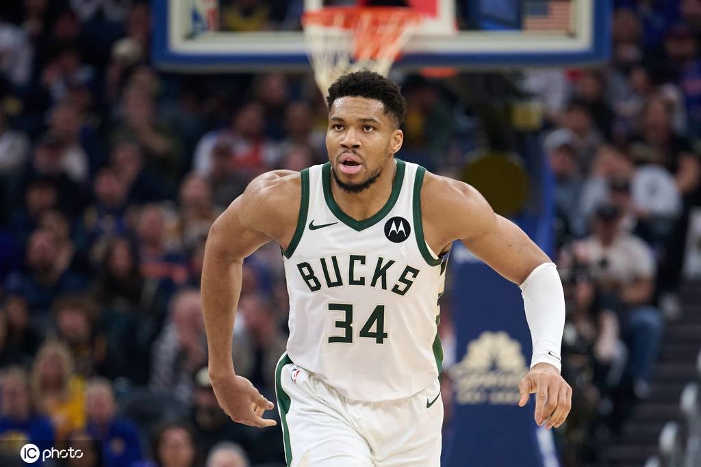 字母哥：我永远不会申请交易 我对雄鹿全身心投入